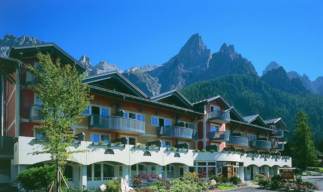 Sporting Clubresidence San Martino Di Castrozza Buitenkant foto