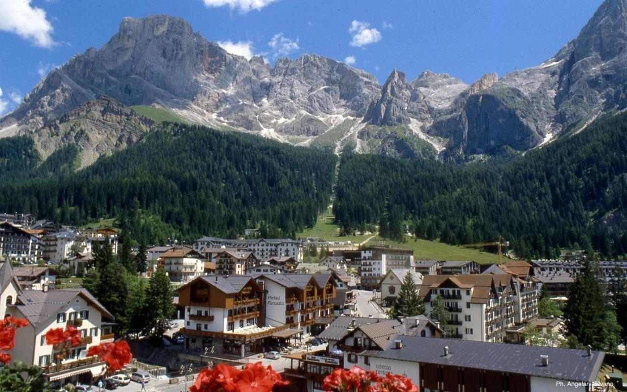 Sporting Clubresidence San Martino Di Castrozza Buitenkant foto